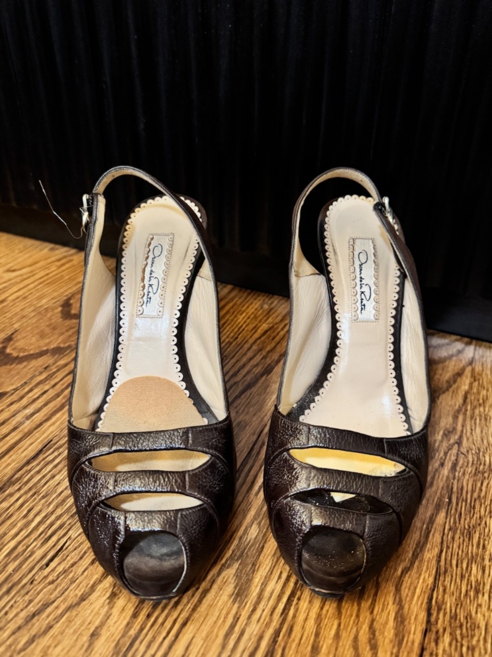 Oscar De La Renta Brown Leather/Suede Pumps Size 38